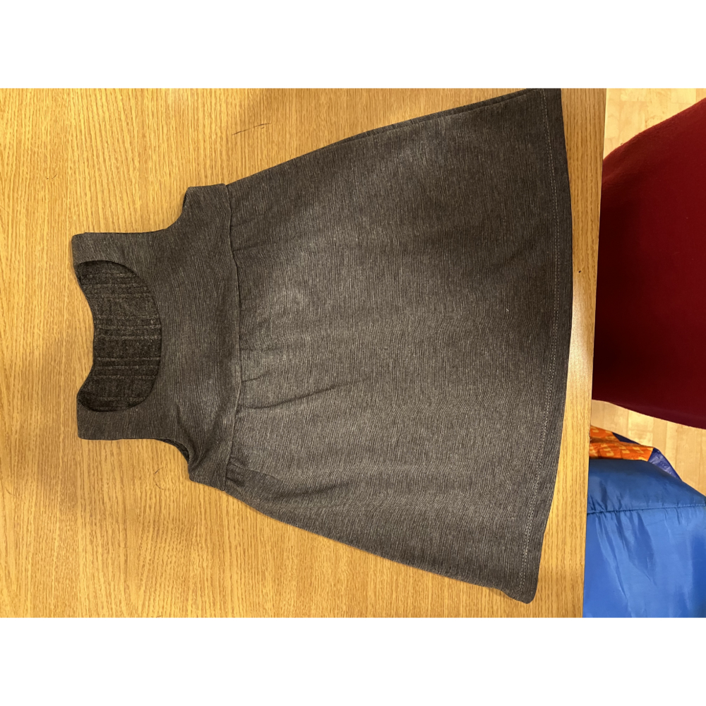 School pinafore
