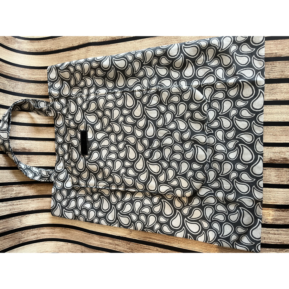 Fabric folding tote bag