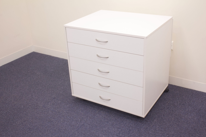 Horn 5 Drawer Unit