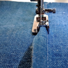 Janome 202463007 | Lap Seam Foot 9mm | Category D