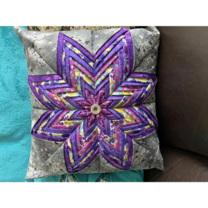 Folded star cushion