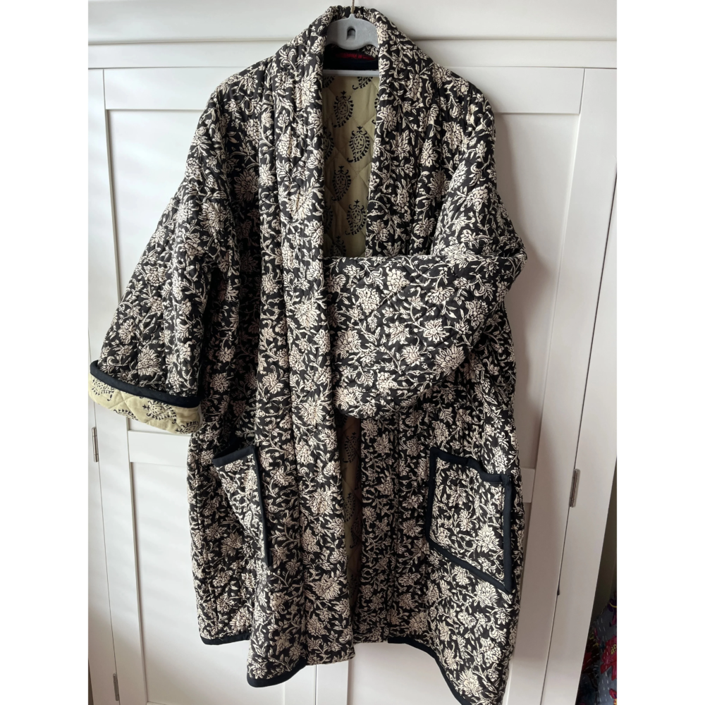 Reversible quilted edge to edge jacket