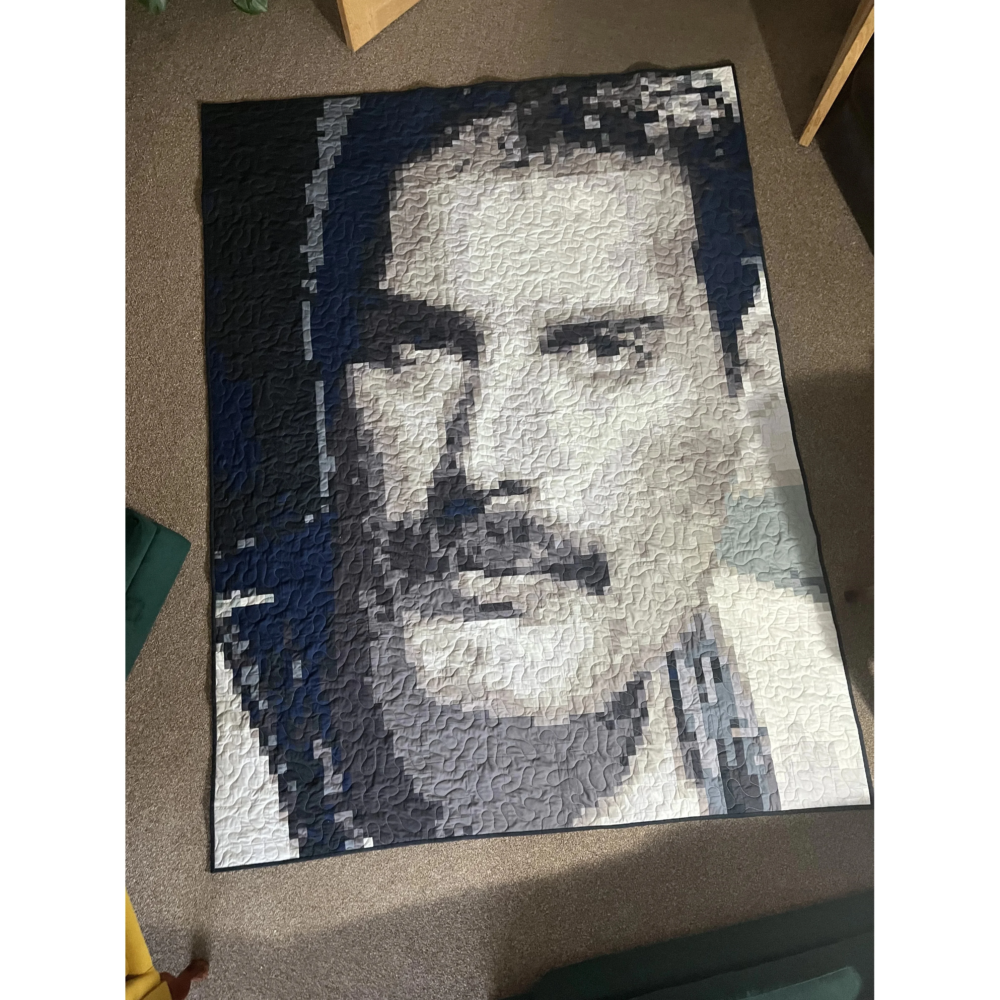 Threadie Mercury Pixel Quilt