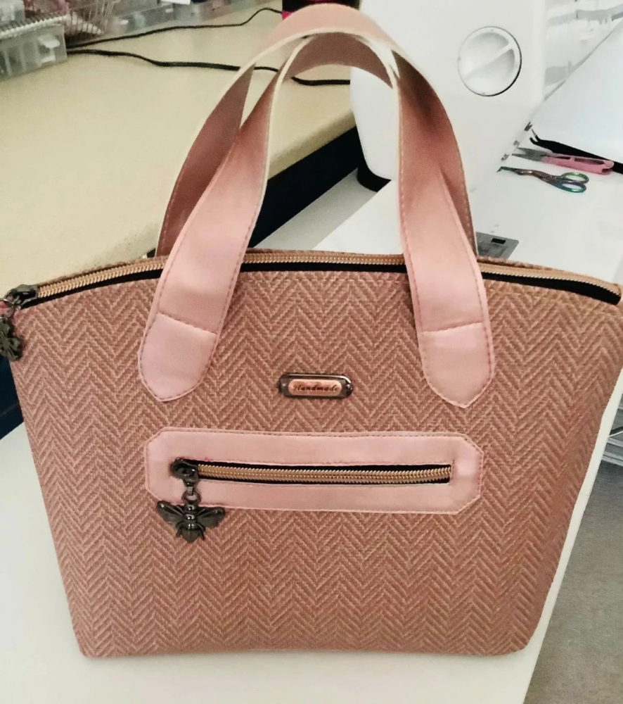 Bag pattern is The Lola by Swoon.