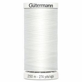 Gutermann Sew All Thread | 250m | White 001